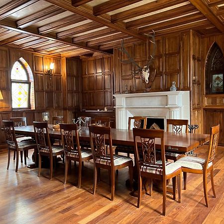 The Castle - Your Unique Way Of Retreat Borovets Esterno foto