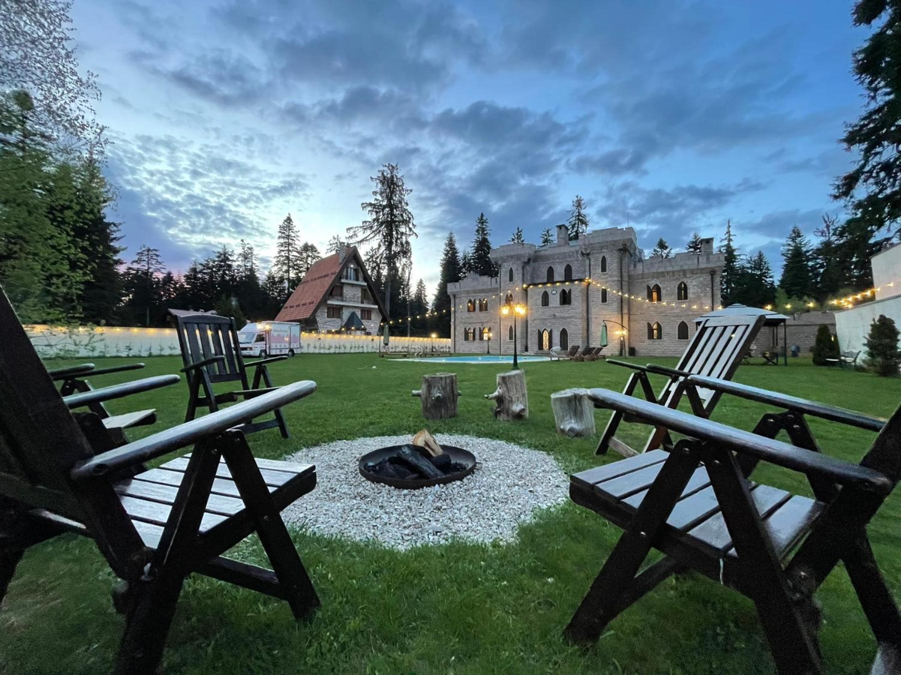 The Castle - Your Unique Way Of Retreat Borovets Esterno foto